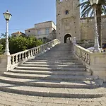 In With Sea View, Balcony, Air Conditioning, Wifi 4432-3 לומבארדה