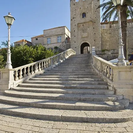 In With Sea View, Balcony, Air Conditioning, Wifi 4432-3 لومباردا